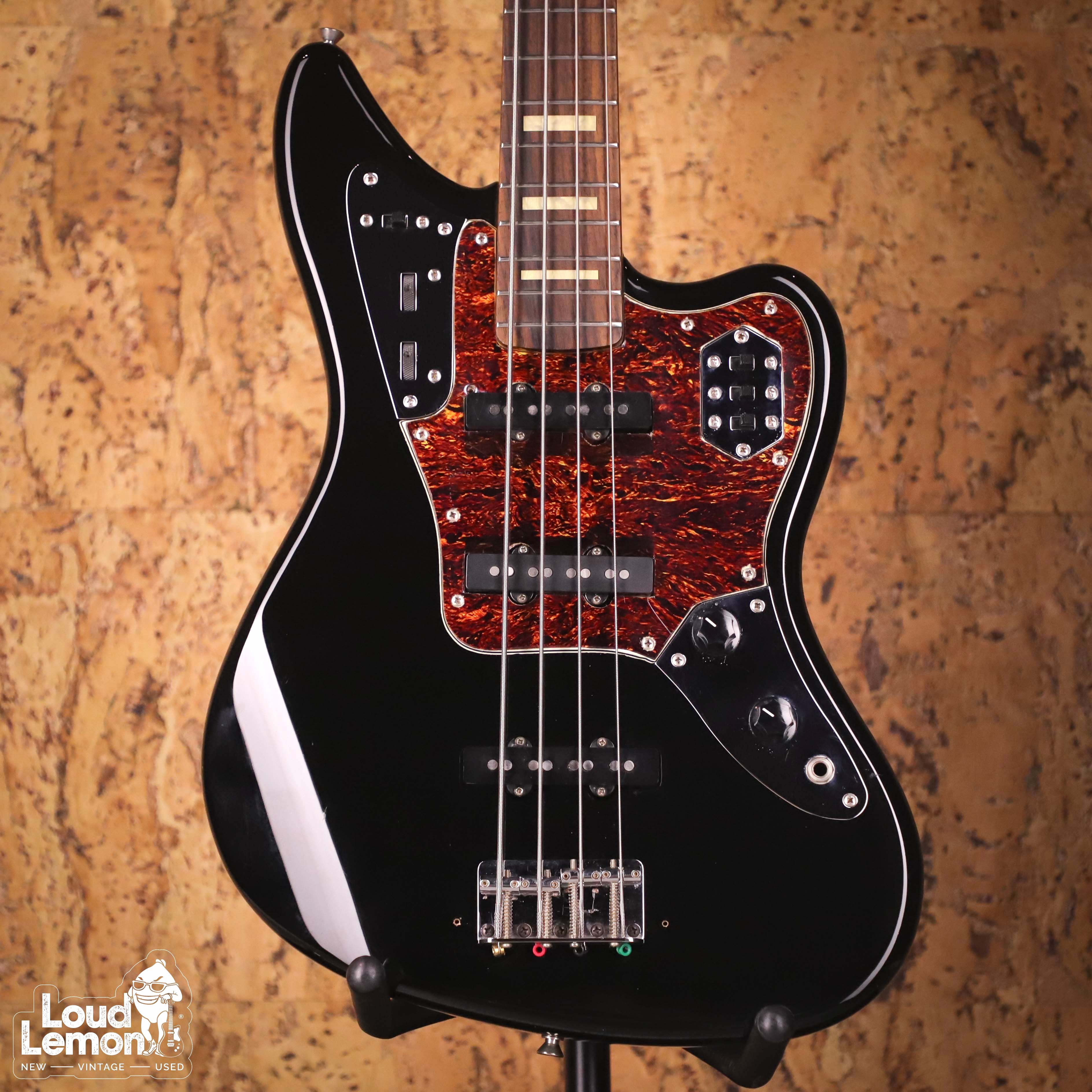 Fender Japan JAB EQ BLACK ジャガーベース - ベース